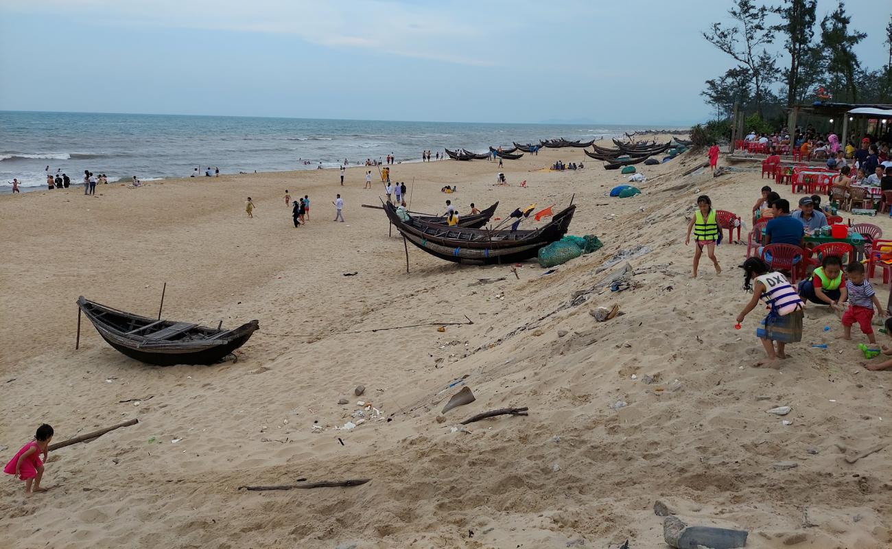 Foto af Vinh Thanh Beach med lys sand overflade