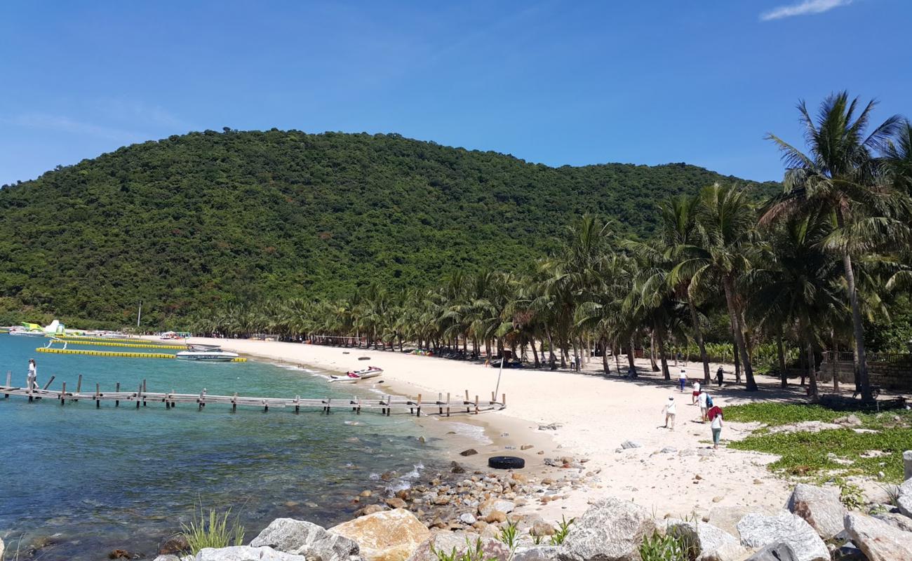 Foto af Long Strand med lys sand overflade