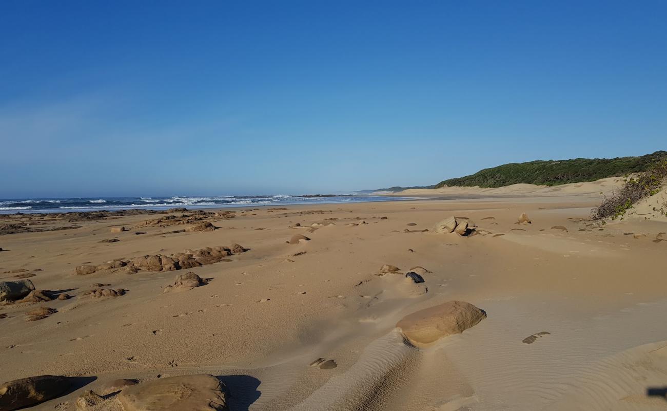 Foto af Kaysers beach med lyst sand & sten overflade