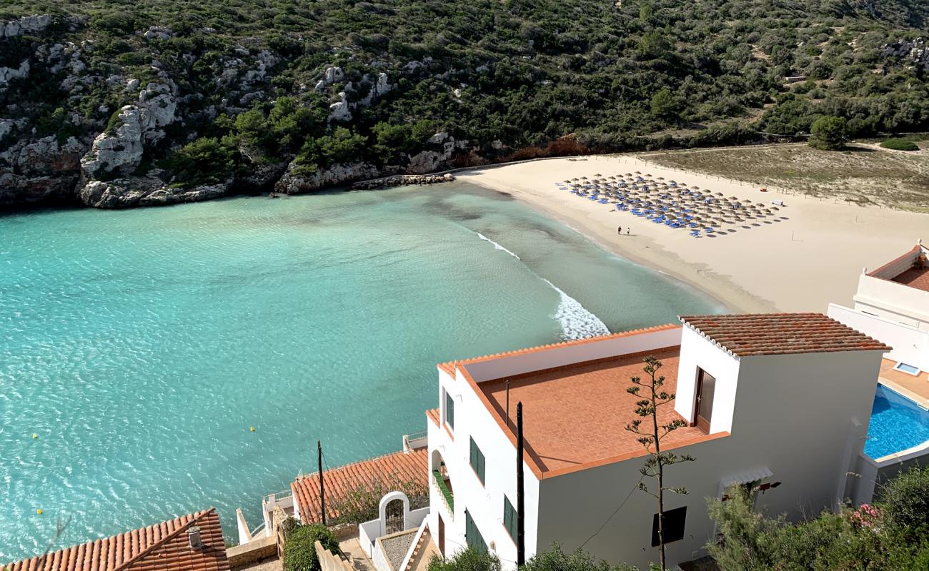 Foto af Stranden Cala en Porter med lys fint sand overflade