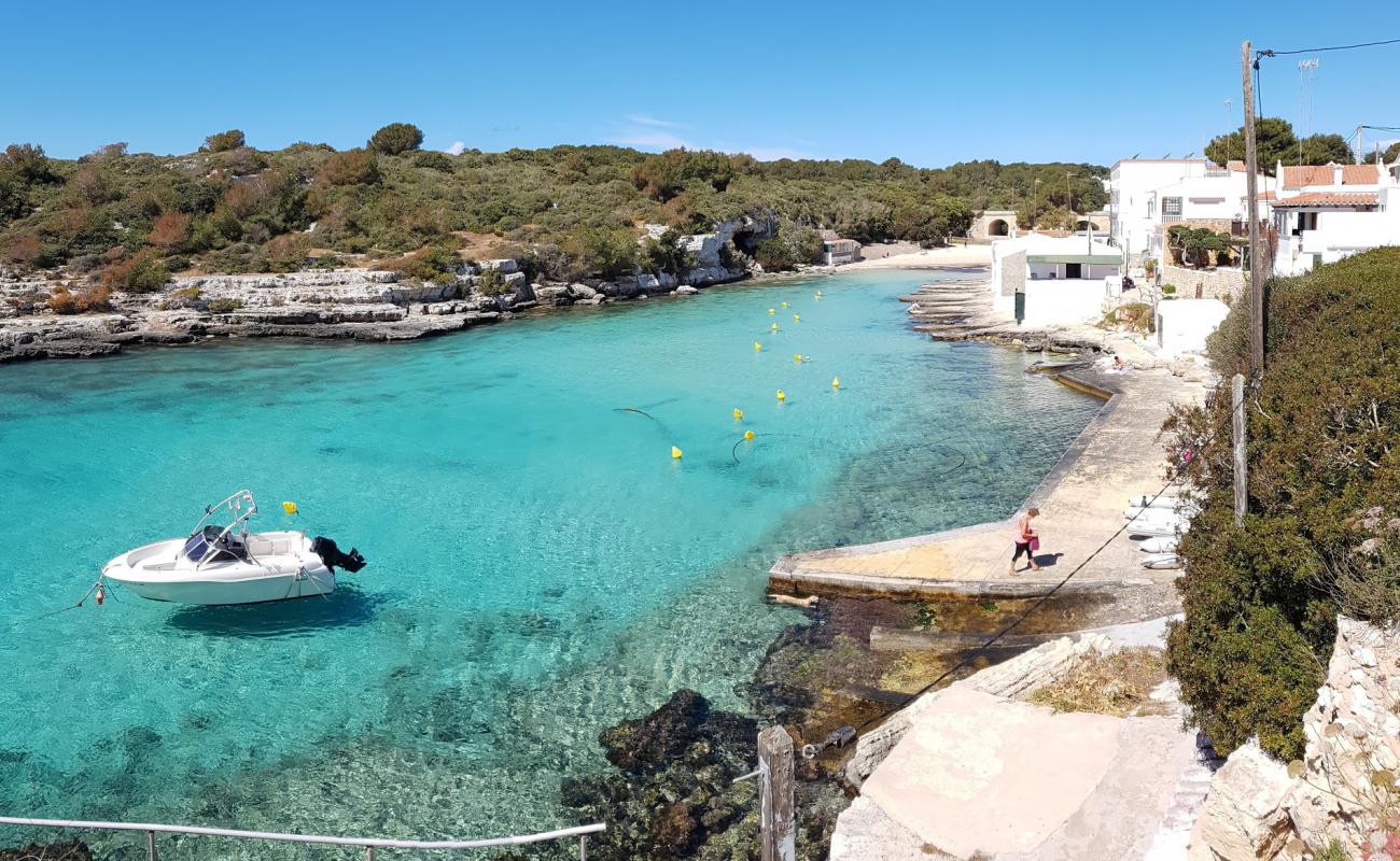 Foto af Cala Alcaufar med lys fint sand overflade