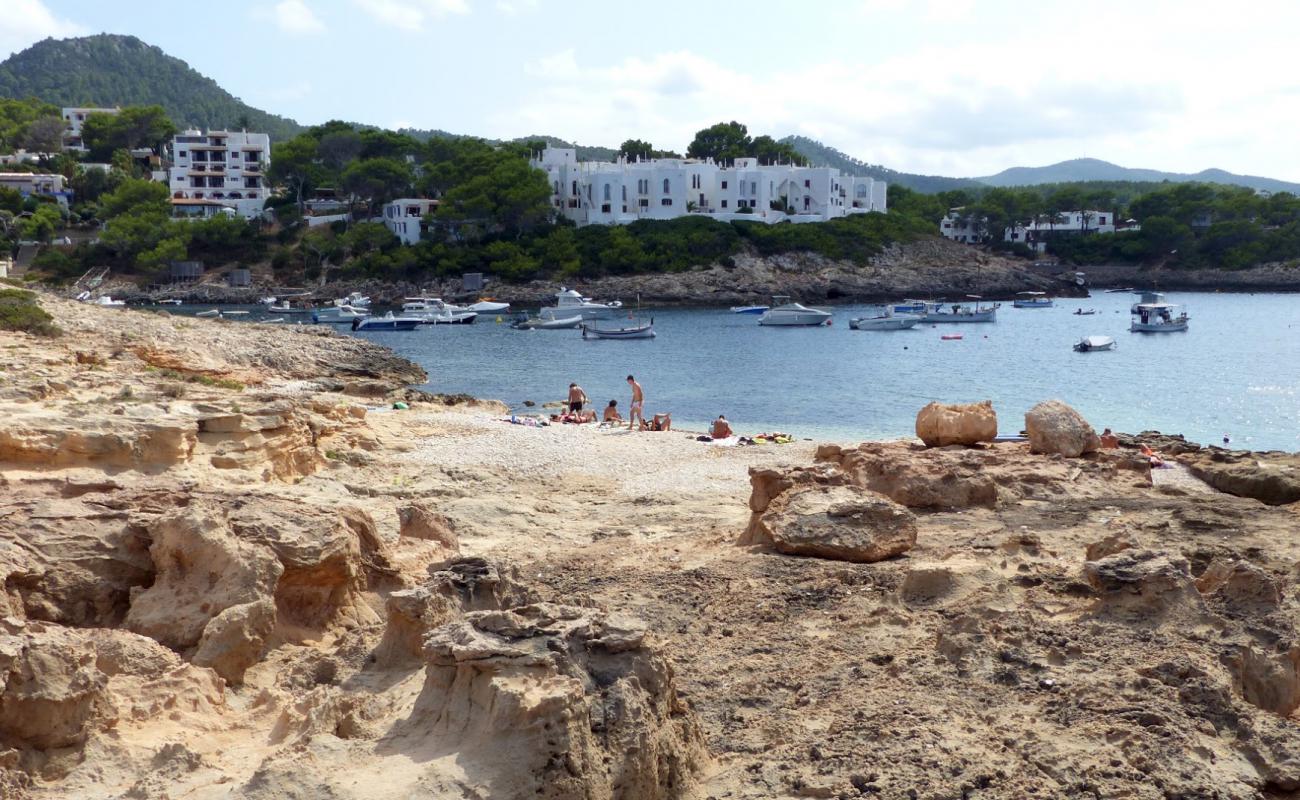 Foto af Playa de La Cueva med lys sand overflade