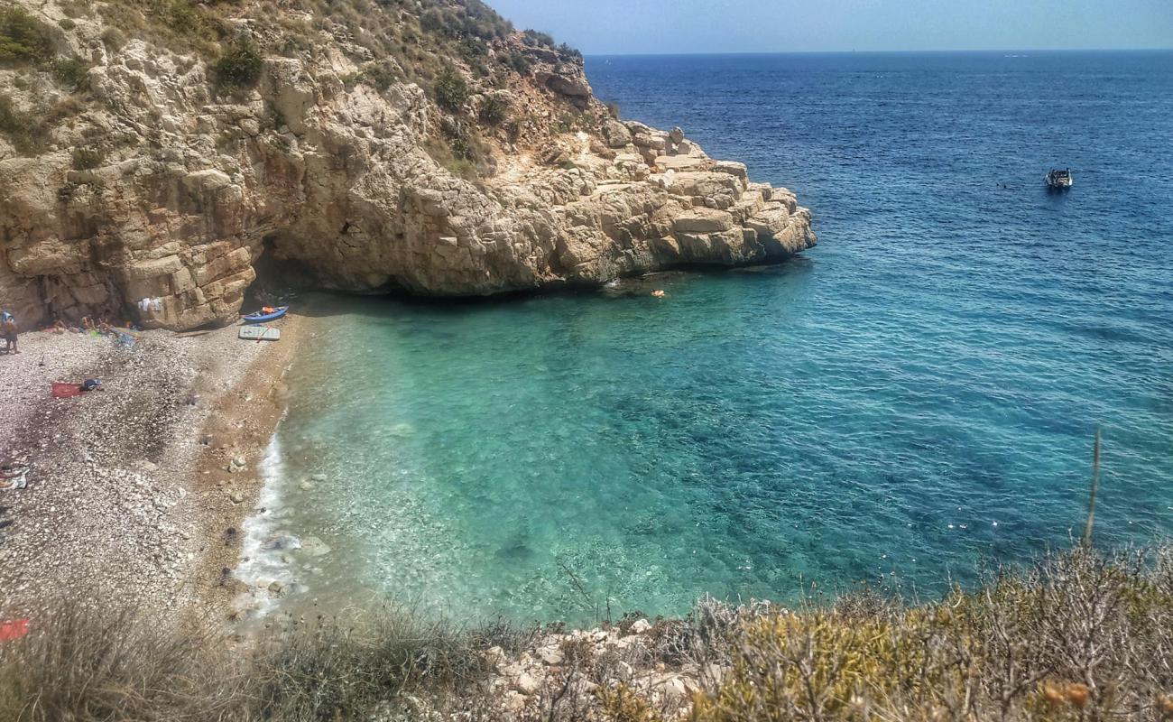 Foto af Cala de Testos med let fin sten overflade