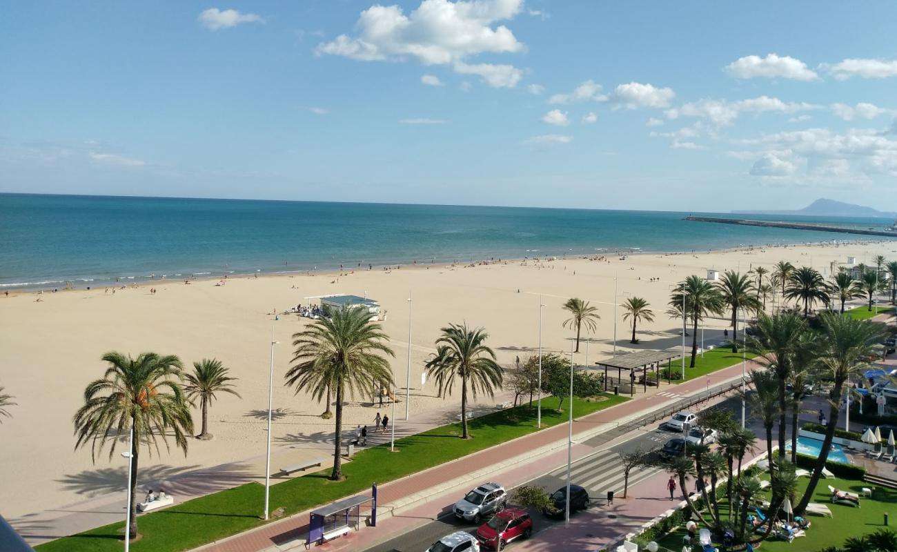 Foto af Platja de Gandia med lys sand overflade