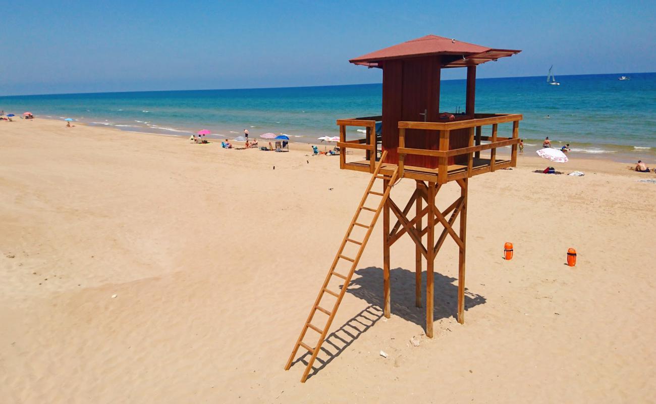 Foto af Cullera Naturista med brunt sand overflade