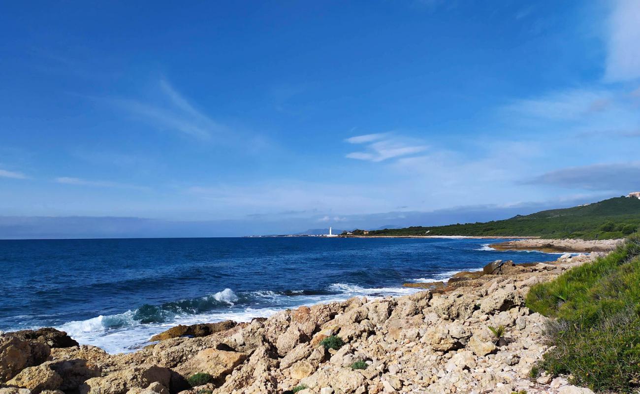 Foto af Platja Serradal 4 med let sand og småsten overflade