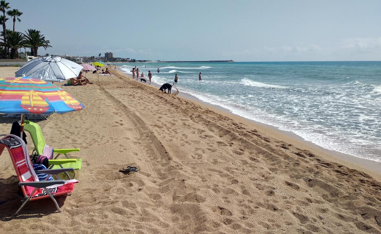 Foto af Platja del Morrongo med brunt sand overflade