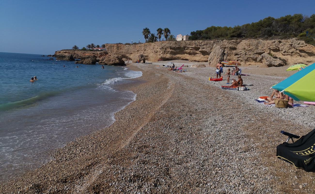 Foto af Cala del Pinar med grå fin sten overflade