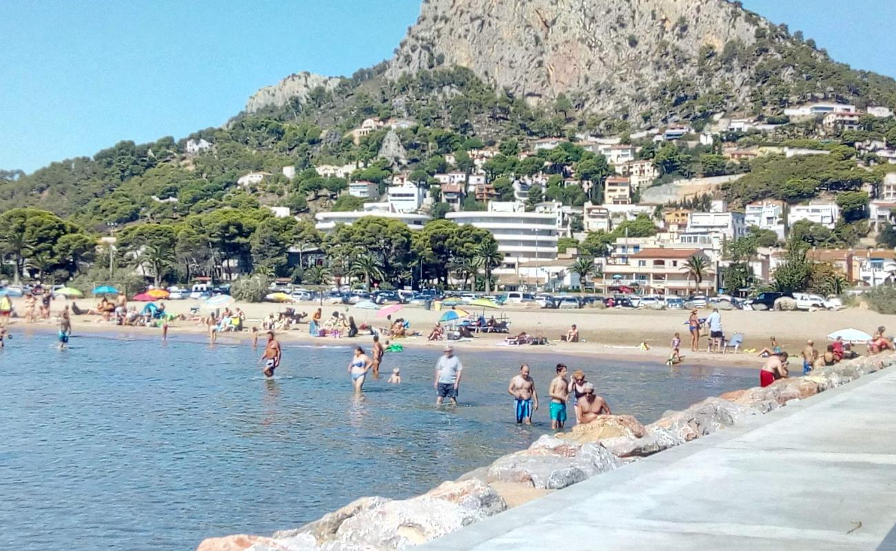 Foto af L'Estartit Strand med lys sand overflade