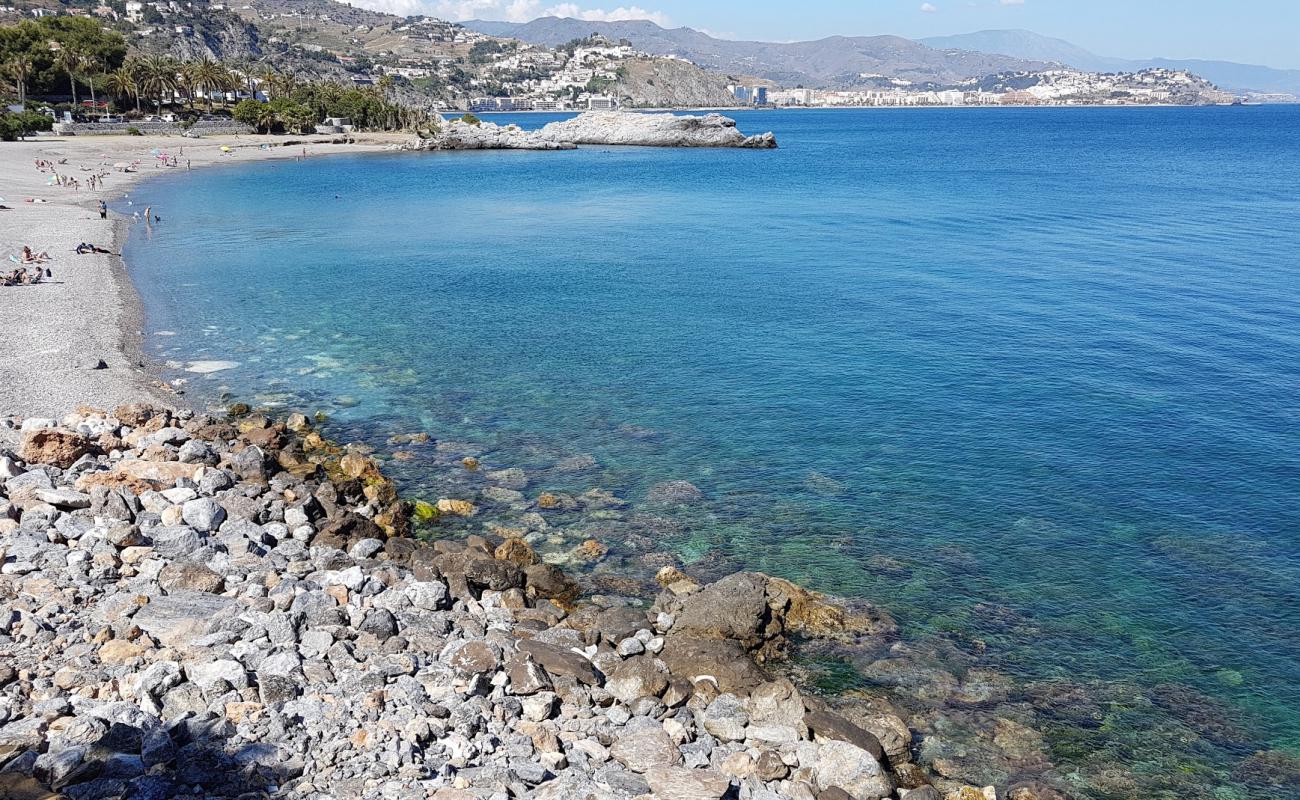 Foto af Playa Marina del Este med grå fin sten overflade