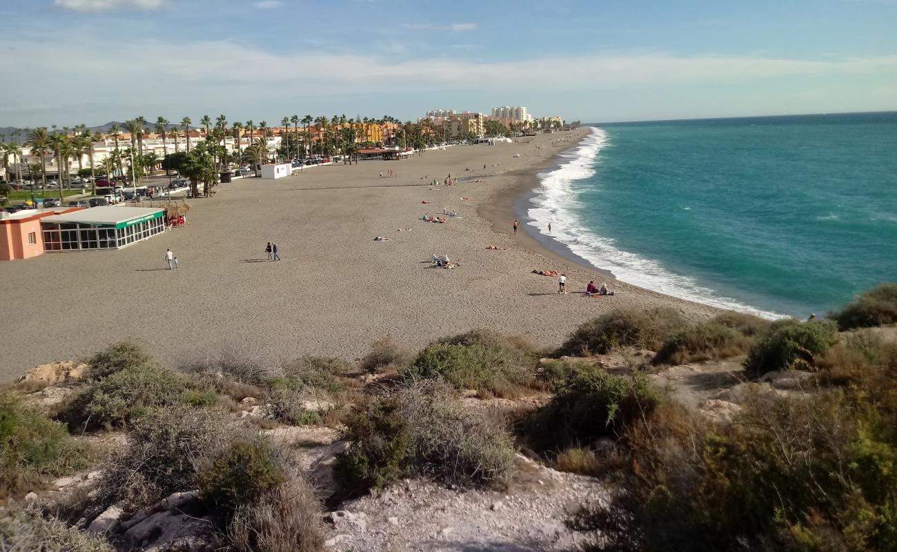 Foto af Playas de Salobrena med grå fin sten overflade