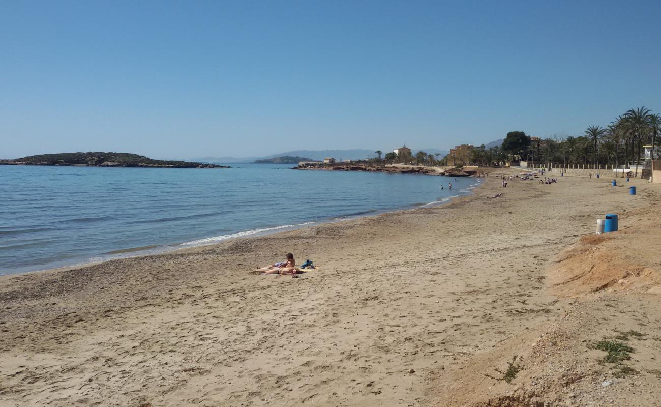 Foto af Playa del Pueblo med gråt sand og småsten overflade