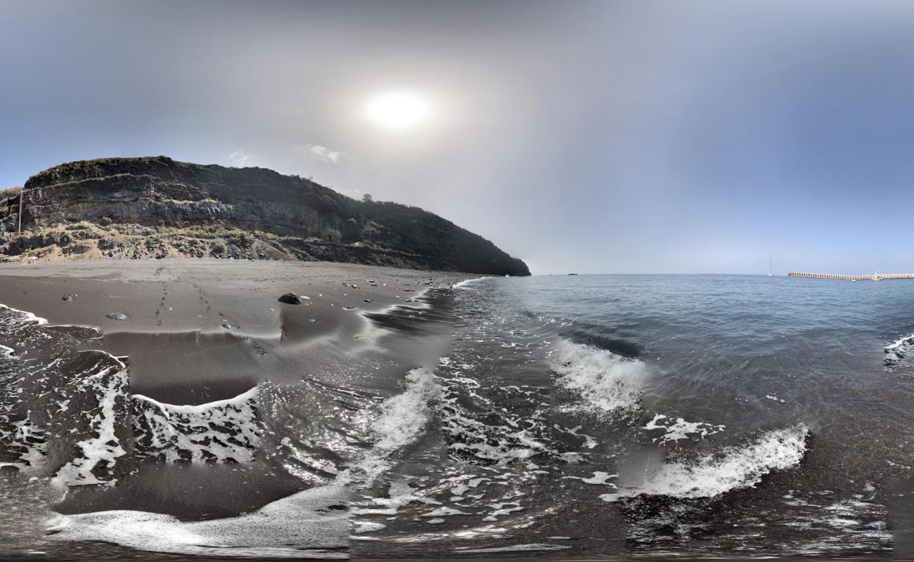 Foto af Tazacorte beach med sort sand overflade