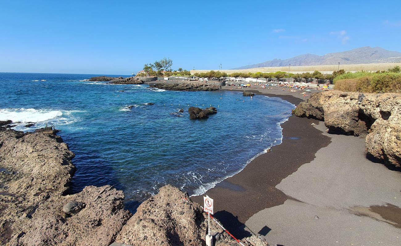 Foto af Playa La Jaquita med grå sand overflade