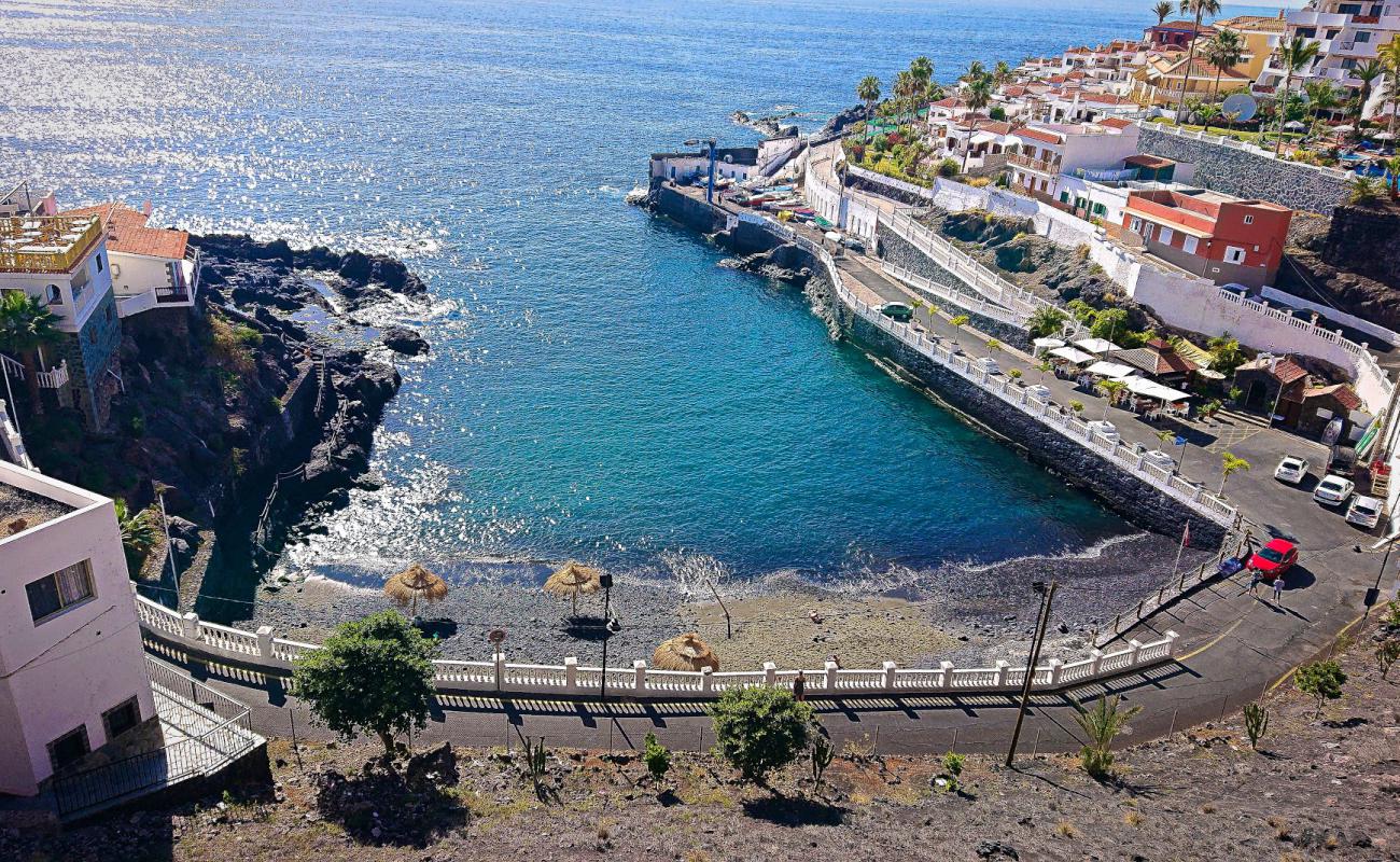 Foto af Playa de Santiago med gråt sand og småsten overflade