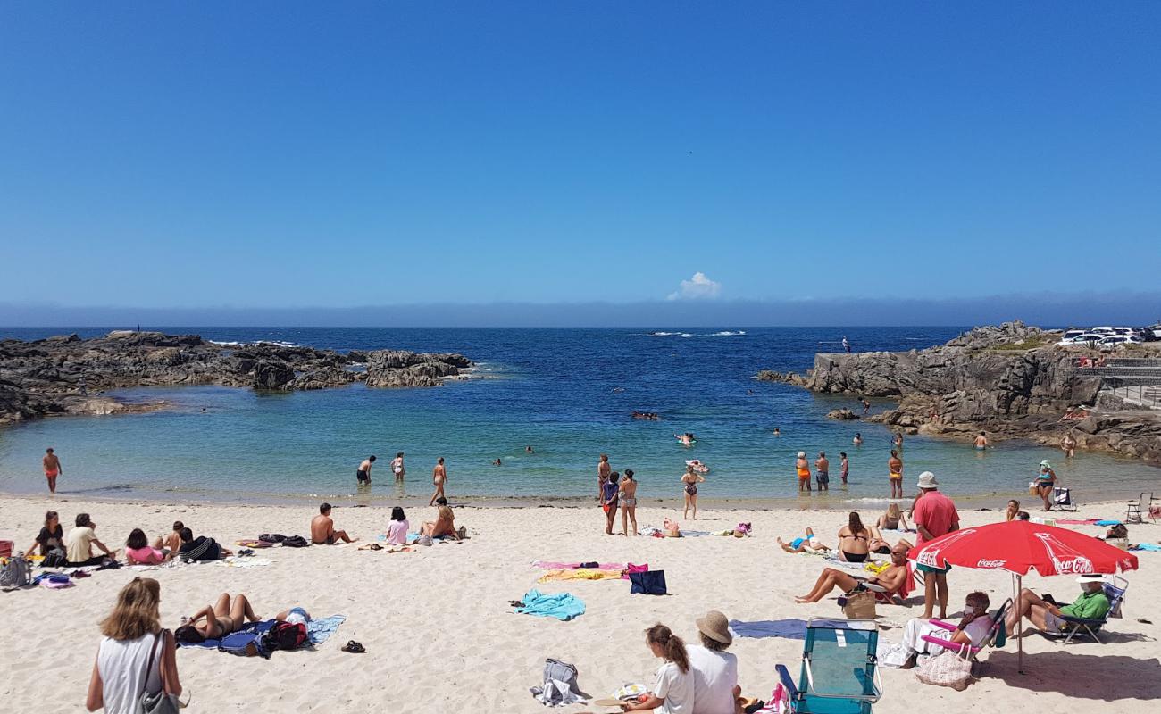 Foto af Praia de Fedorento med hvidt sand overflade