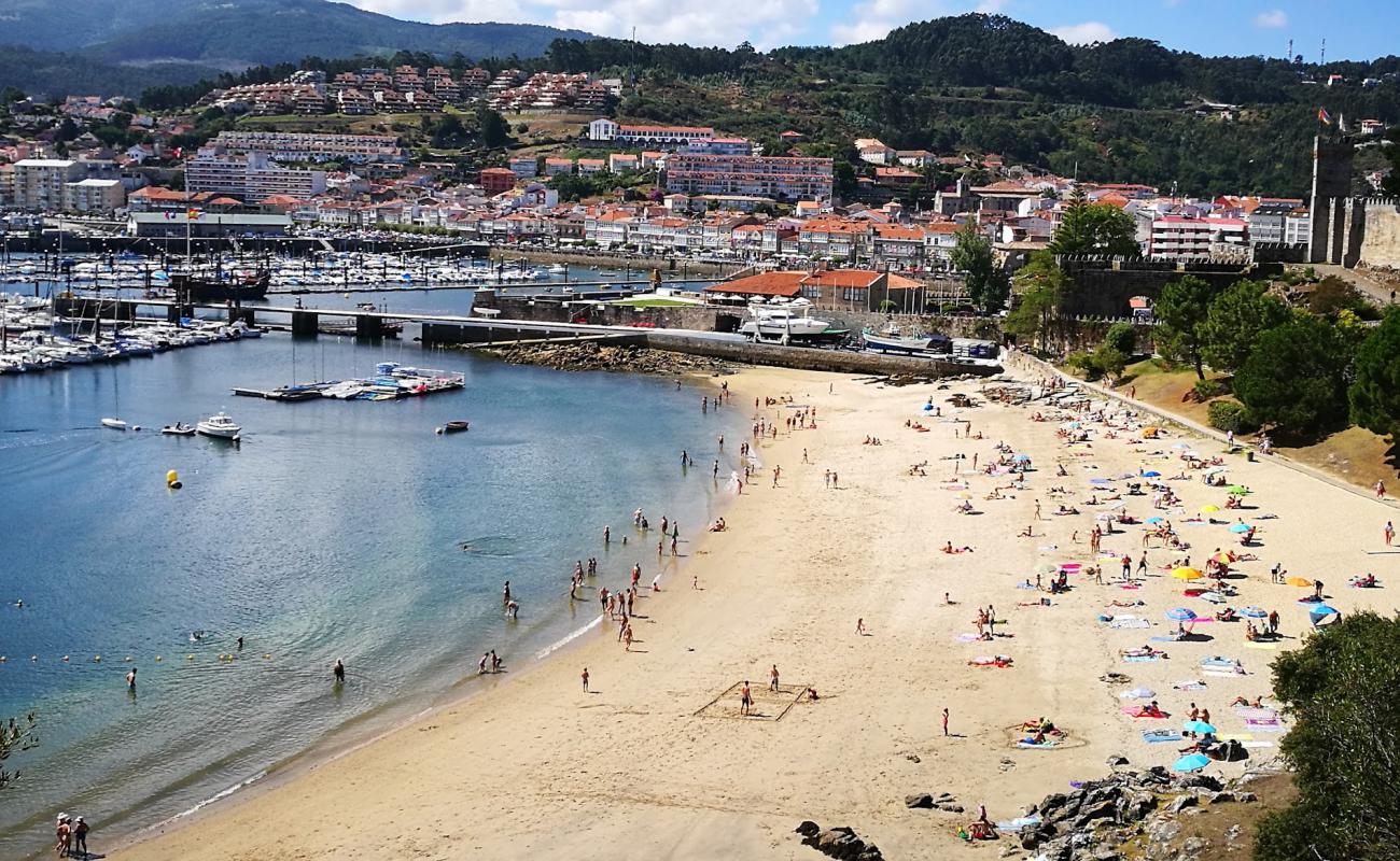 Foto af Praia da Barbeira med lys skaldesand overflade