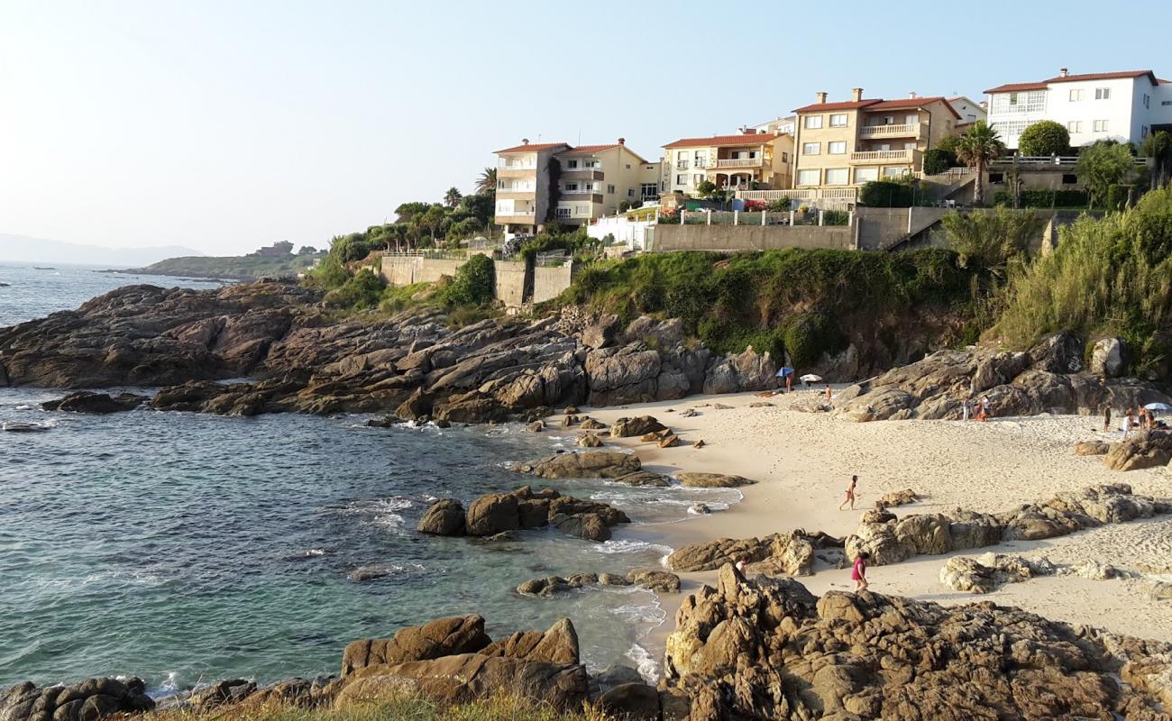 Foto af Playa de Fortinon med hvidt sand overflade