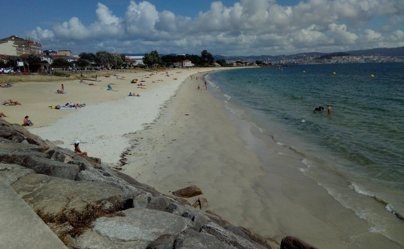 Foto af Praia de Rodeira med hvidt sand overflade