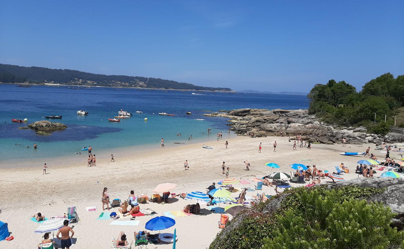 Foto af Praia de Francon med lys fint sand overflade