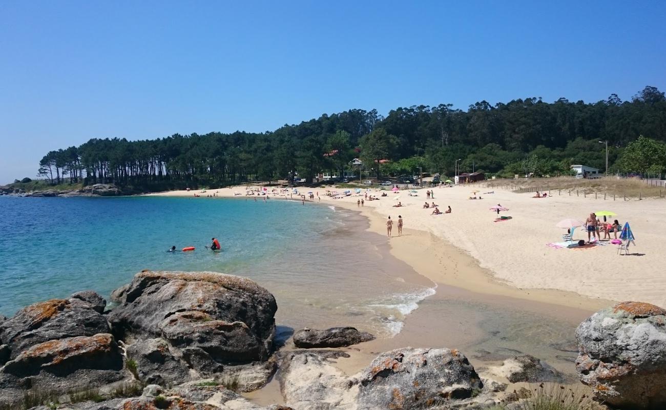 Foto af Praia de Bon med lys sand overflade