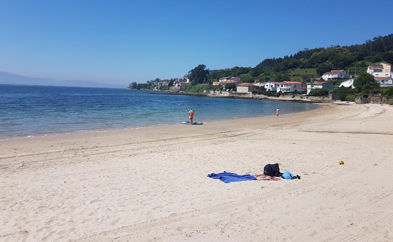 Foto af Praia Samieira med hvidt sand overflade