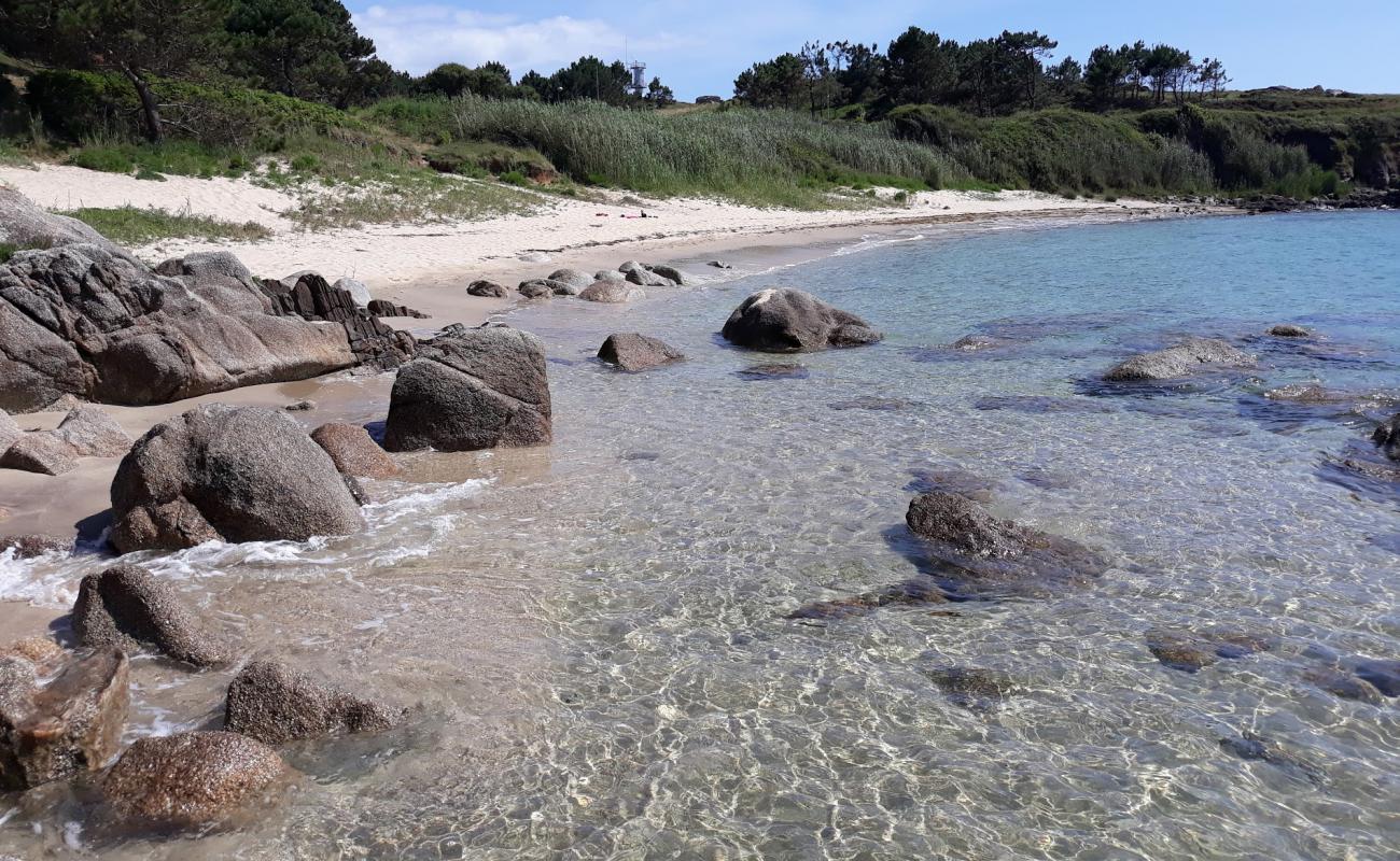 Foto af Pateiro beach med hvidt sand overflade