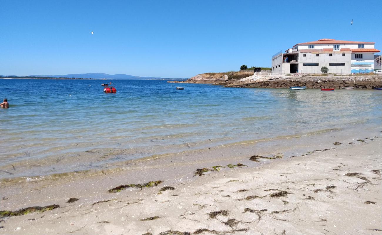 Foto af Praia de Conroibo med hvidt sand overflade