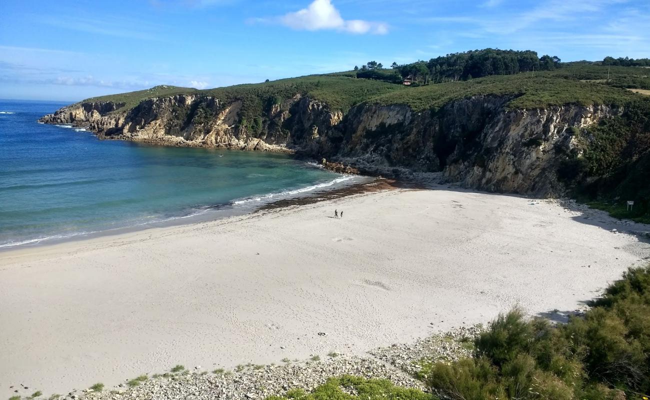 Foto af Praia de Beo med hvidt sand overflade