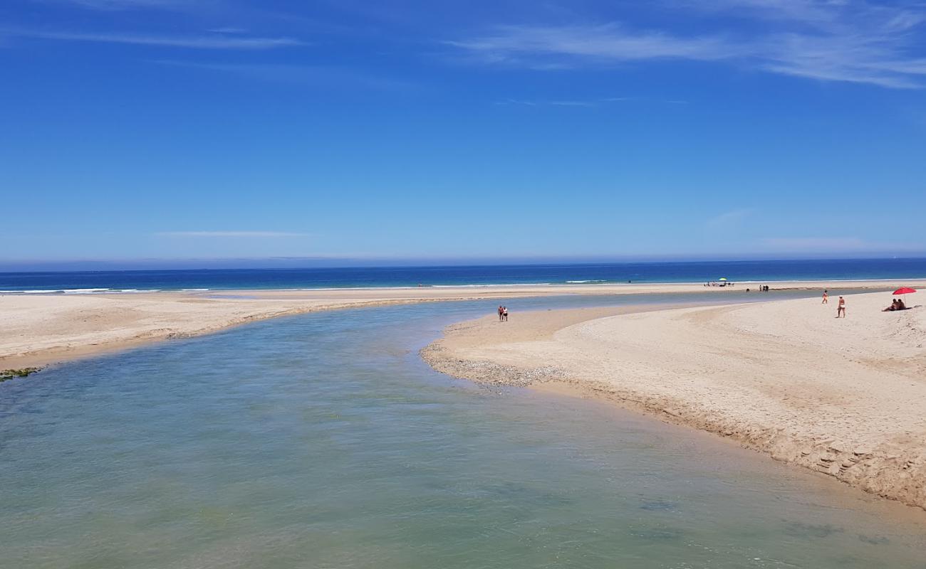 Foto af Praia de Baldaio II med hvidt sand overflade