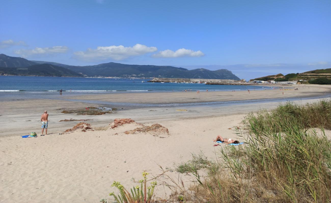 Foto af Praia de Espasante med lys fint sand overflade