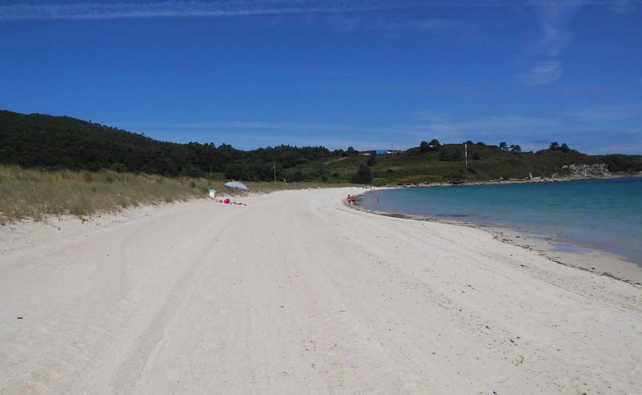 Foto af Praia de Lago med hvidt sand overflade