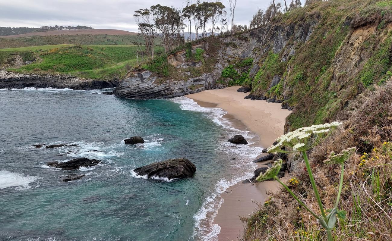 Foto af Playa de Fabal med lys sand overflade