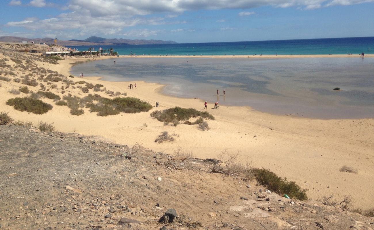 Foto af Playa Sotavento med lys sand overflade