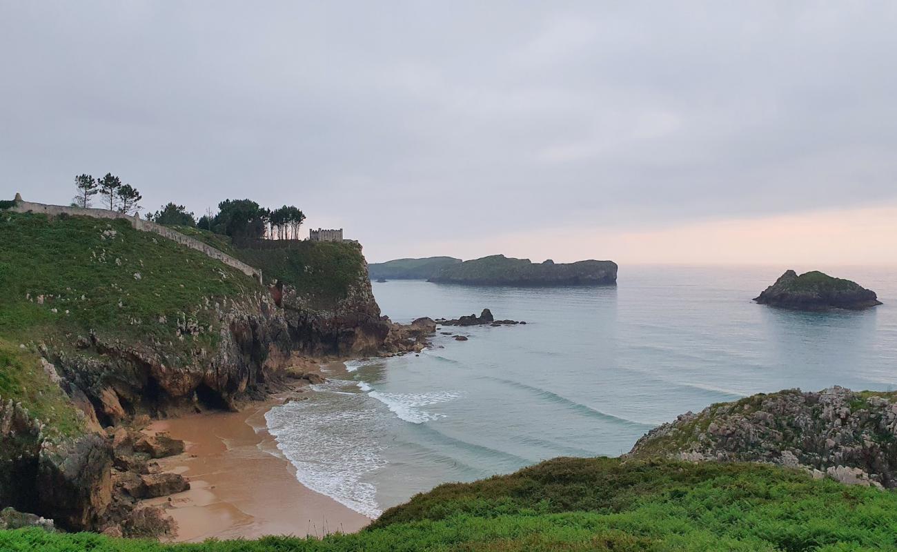 Foto af Playa de La Nixon med lys sand overflade