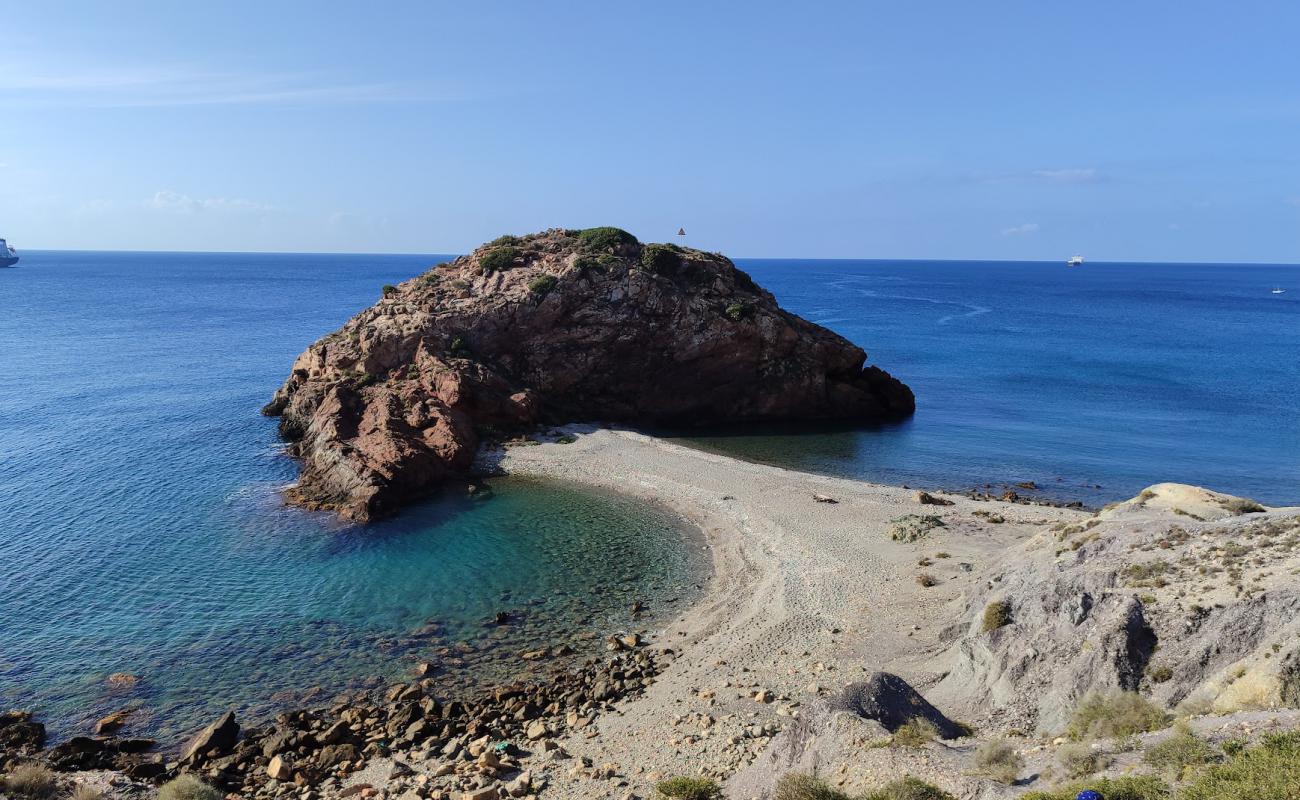 Foto af Isla de la Torrosa med grå sten overflade