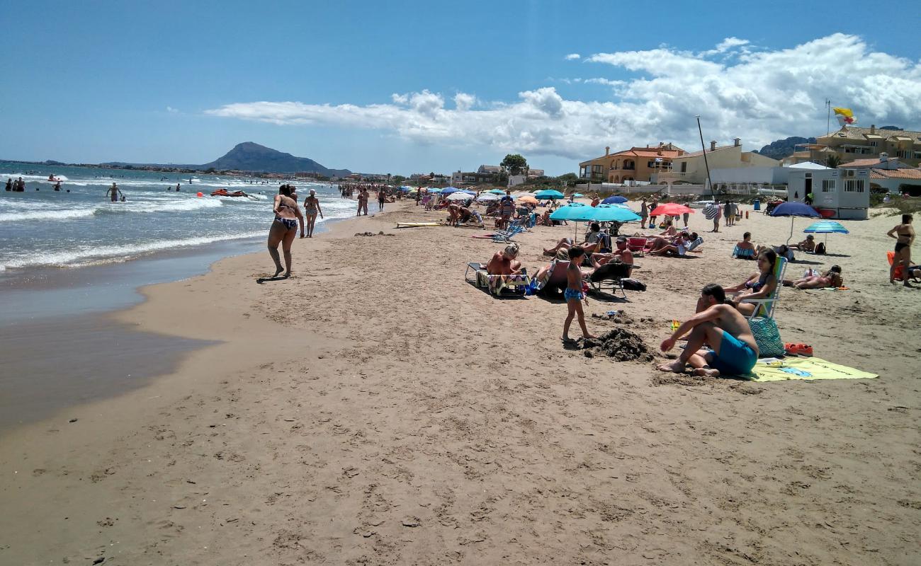 Foto af Platja de les Deveses med lys sand overflade