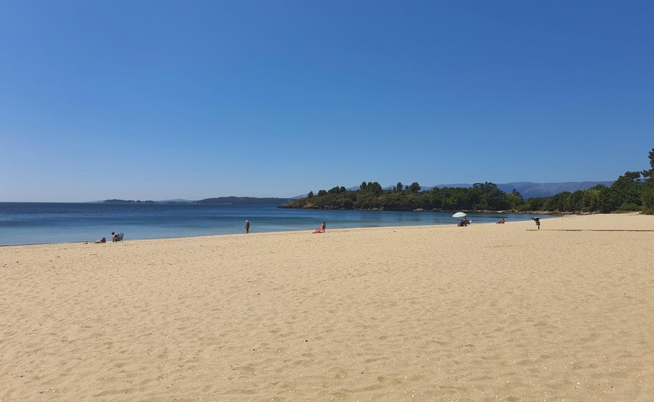 Foto af Beach das Cunchas med lys sand overflade