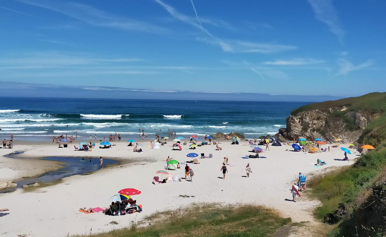 Foto af Praia de Longara med lys sand overflade