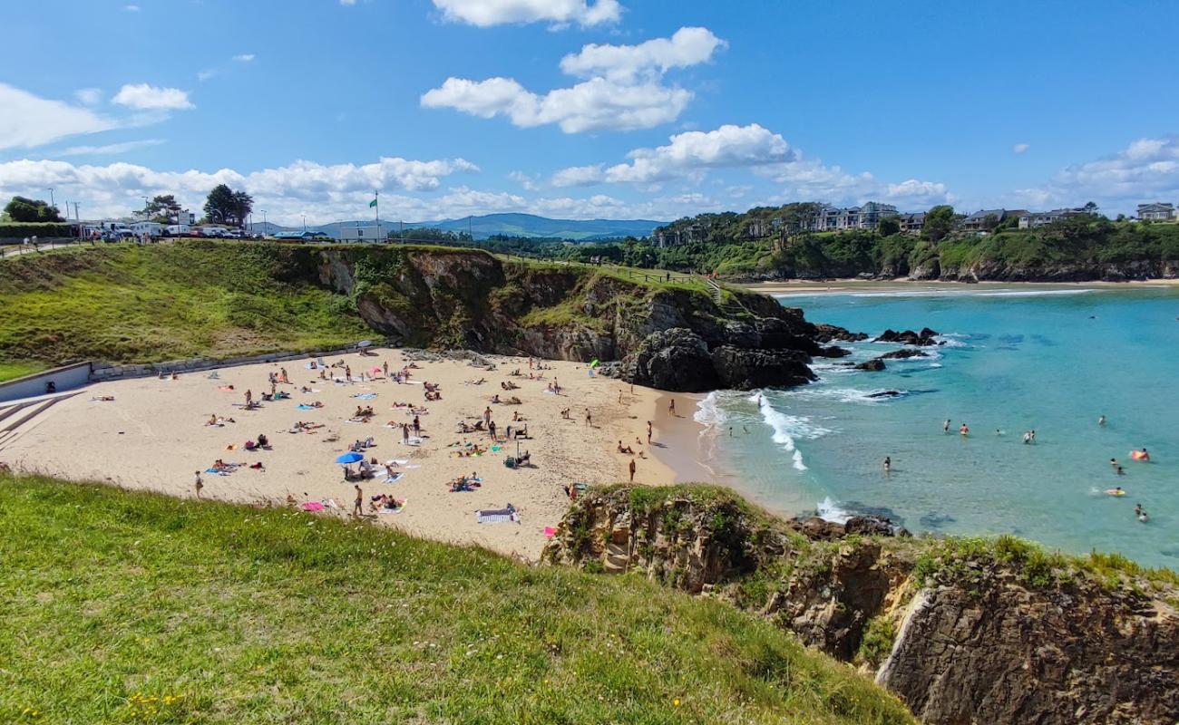 Foto af Playa del Murallon o Maleguas med lys sand overflade