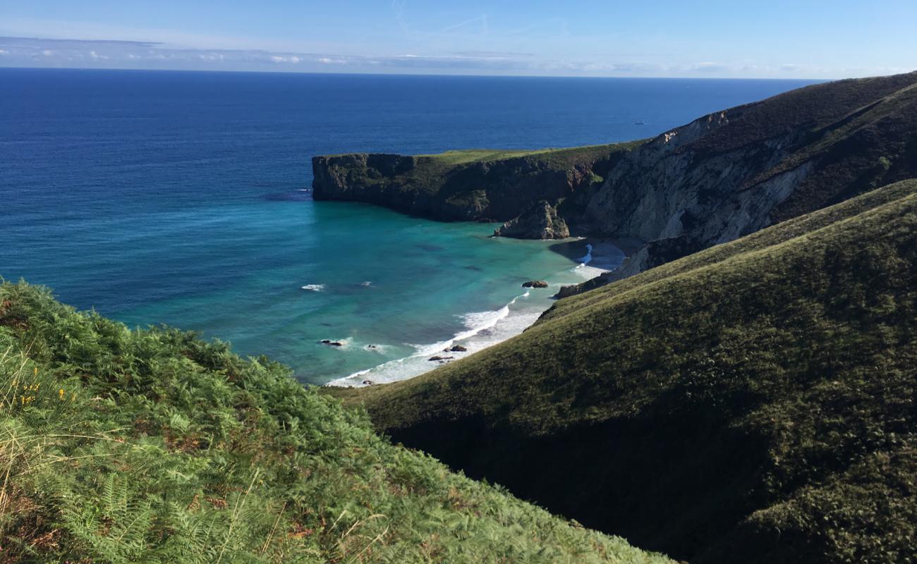 Foto af Playa el Vivero med lyst sand & sten overflade