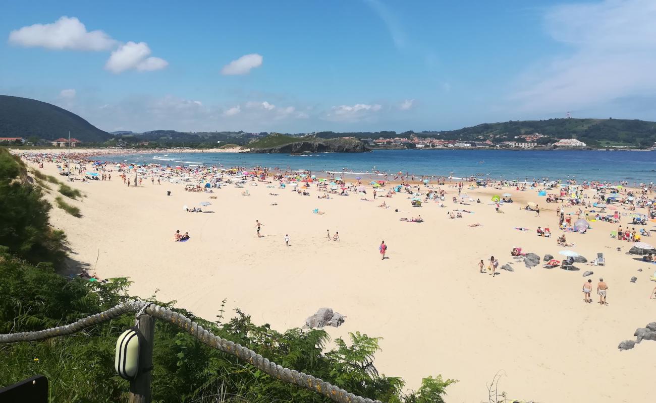 Foto af Playa Cuarezo med lys sand overflade