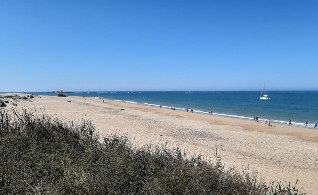 Foto af Playa del Castillo med lys sand overflade