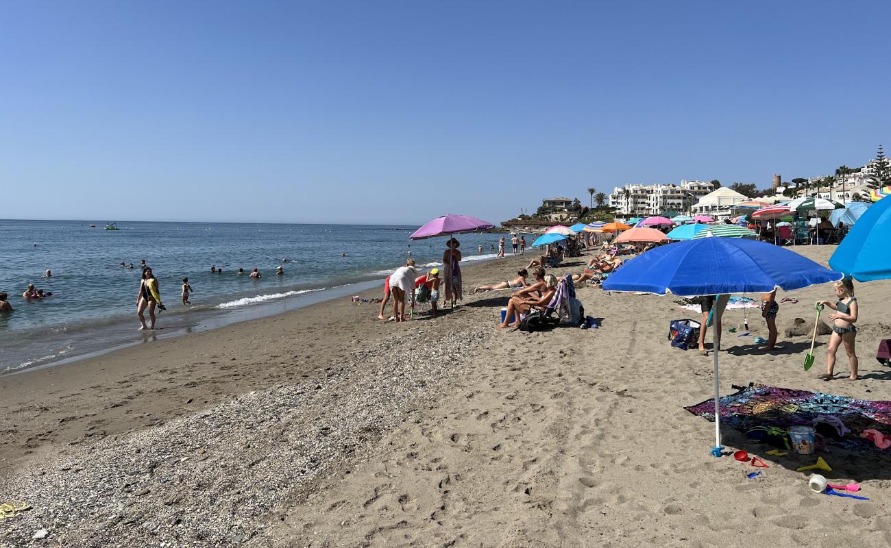 Foto af Playa El Bombo med lys sand overflade