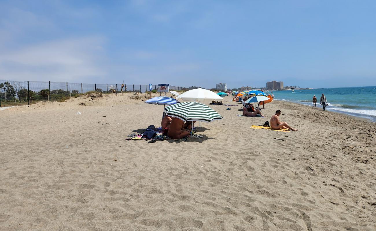 Foto af Playa nudista Guadalmar med grå sand overflade