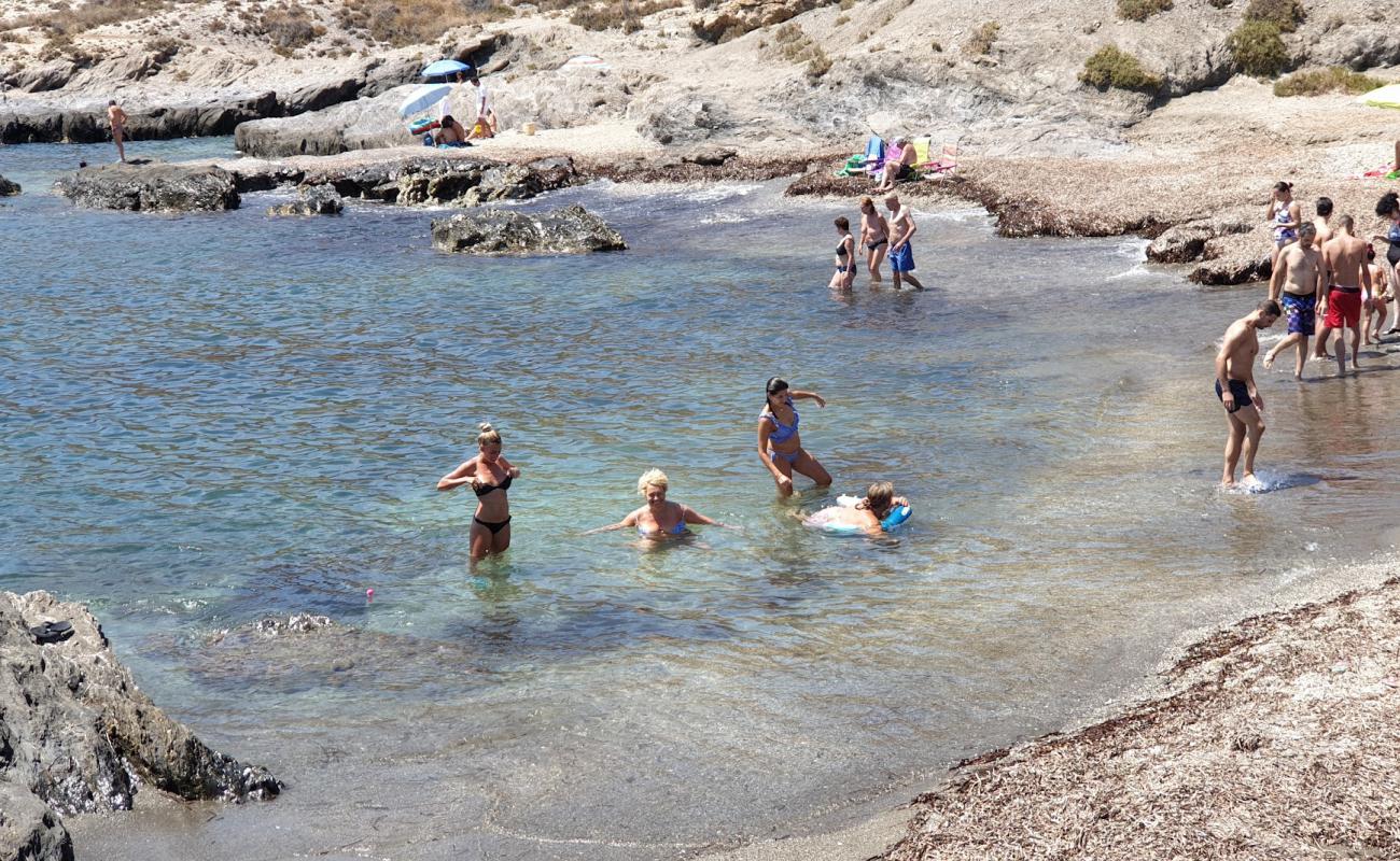 Foto af Cala Cristal med grå fin sten overflade