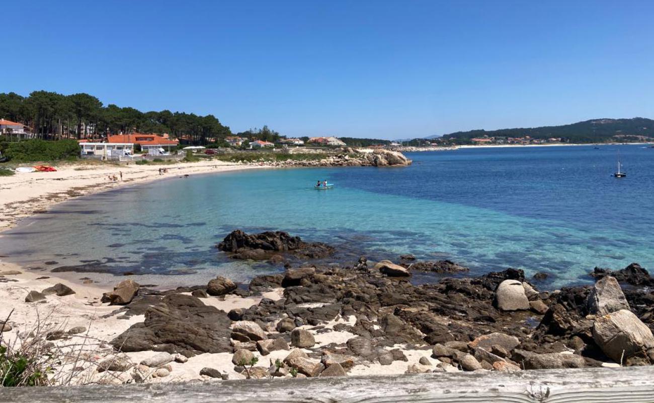 Foto af Praia Da Barrosa med lys sand overflade