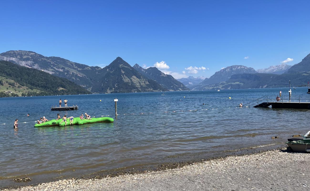 Foto af Strandbad Buochs-Ennetburgen med grå fin sten overflade