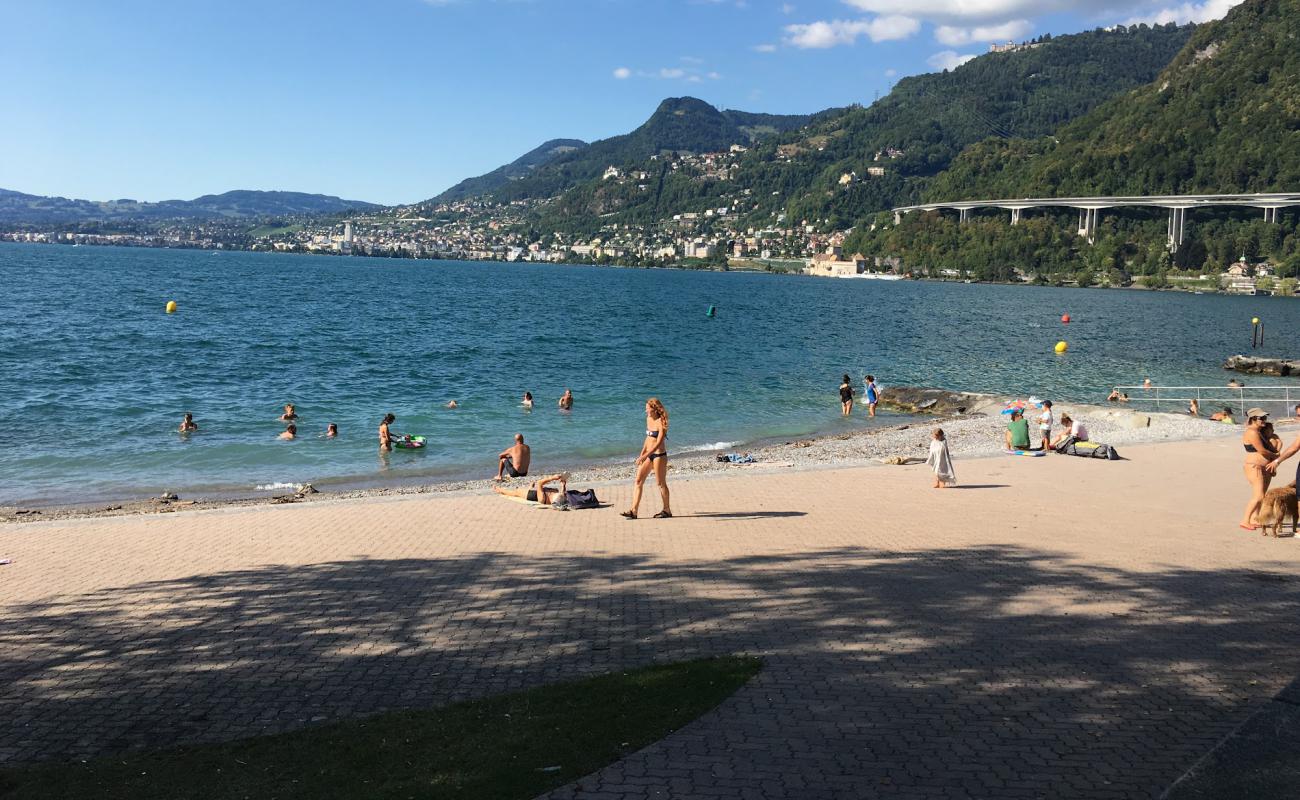 Foto af Plage de Villeneuve med grå fin sten overflade