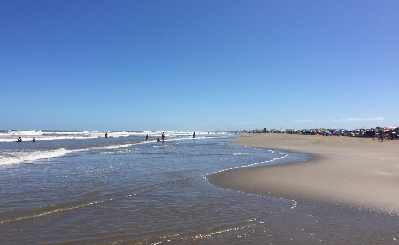 Foto af Coqueirinho Strand med lys sand overflade